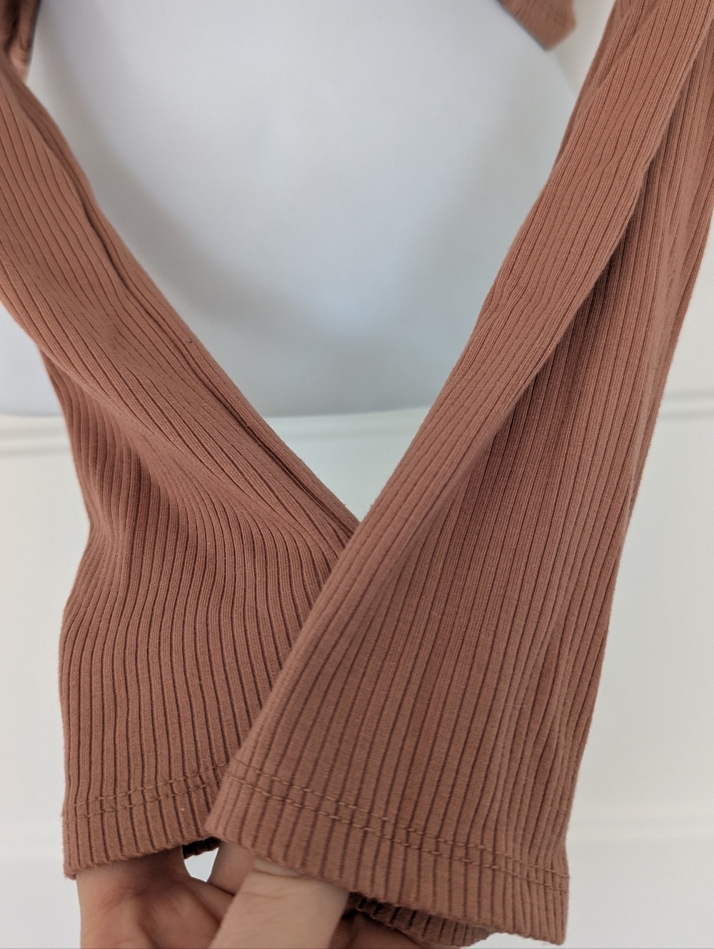 Active‎ USA Ribbed Twist Front Crop Top Brown Long Sleeve Size M - Picture 4 of 6